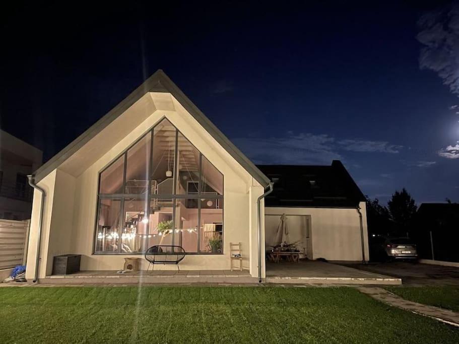 Pineview Lempes Villa Brassó Kültér fotó